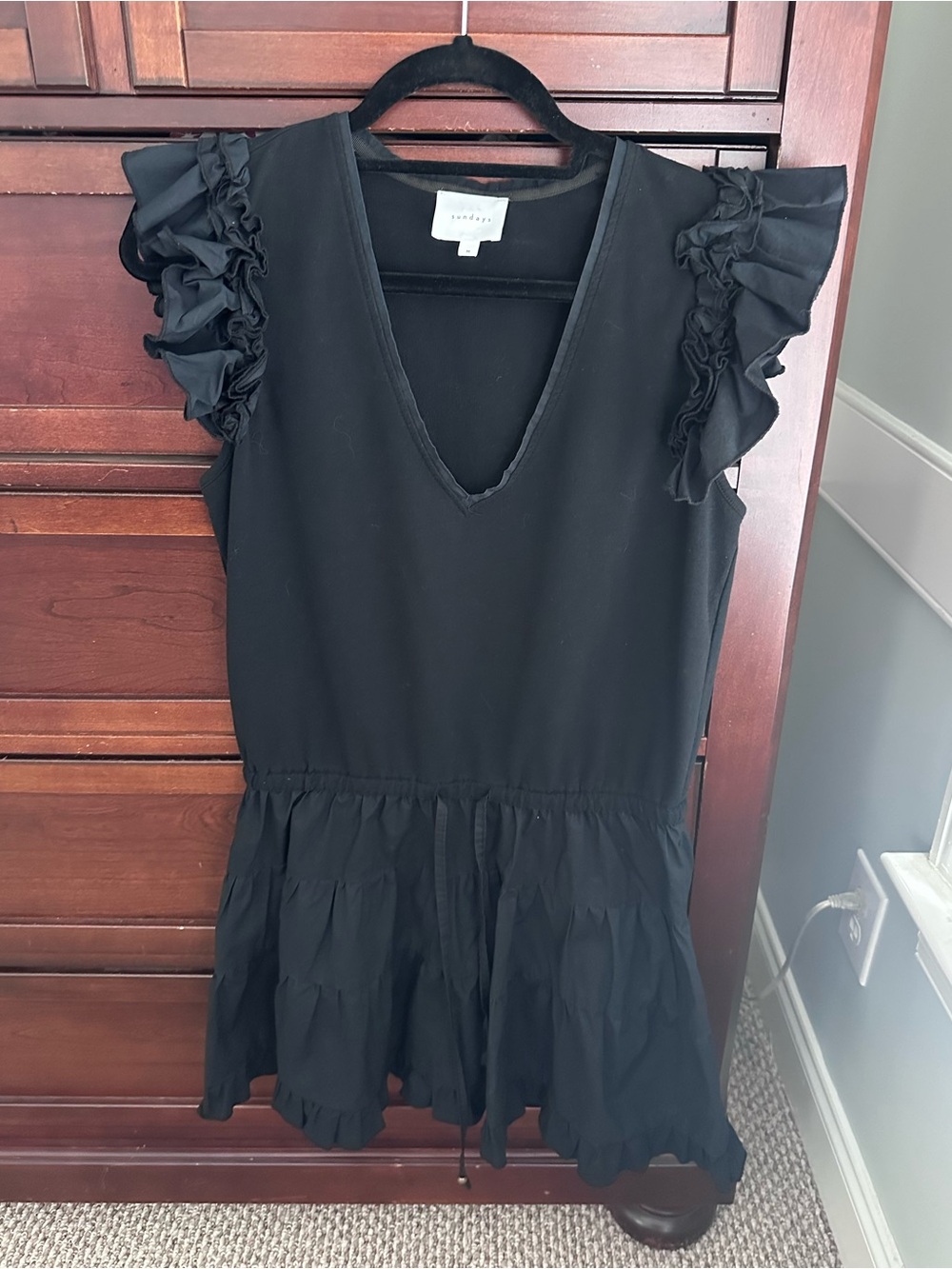 Anthropologie Sundays Heller Ruffle Sleeve Tiered Mini Dress in black sz M